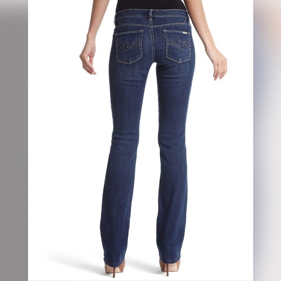 WHBM Blanc bootcut, 4 short - Picture 7 of 7